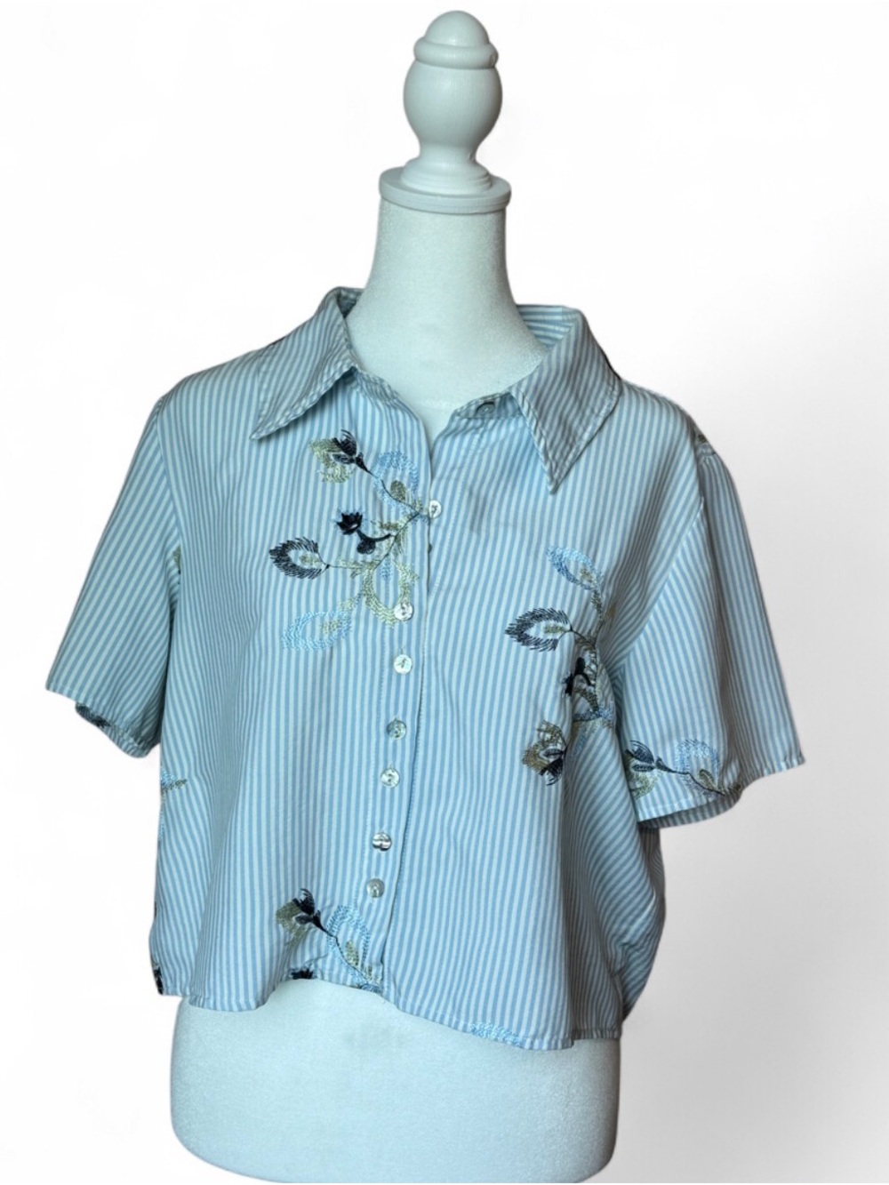 NWOT Hobbs London Embroidered Floral Stripe Short Sleeve Blouse Size 8 - Picture 2 of 8